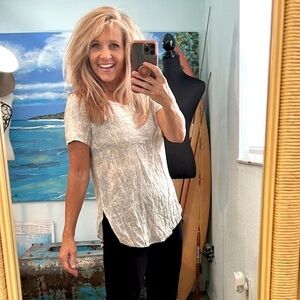 Eileen Fisher, Luxury Silk, Metaphor printed, so lovely! Size Small